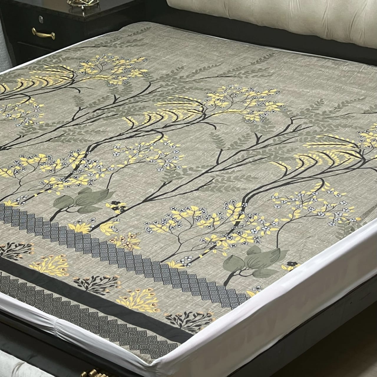 PRINTED WATER PROOF MATTRESS COVER