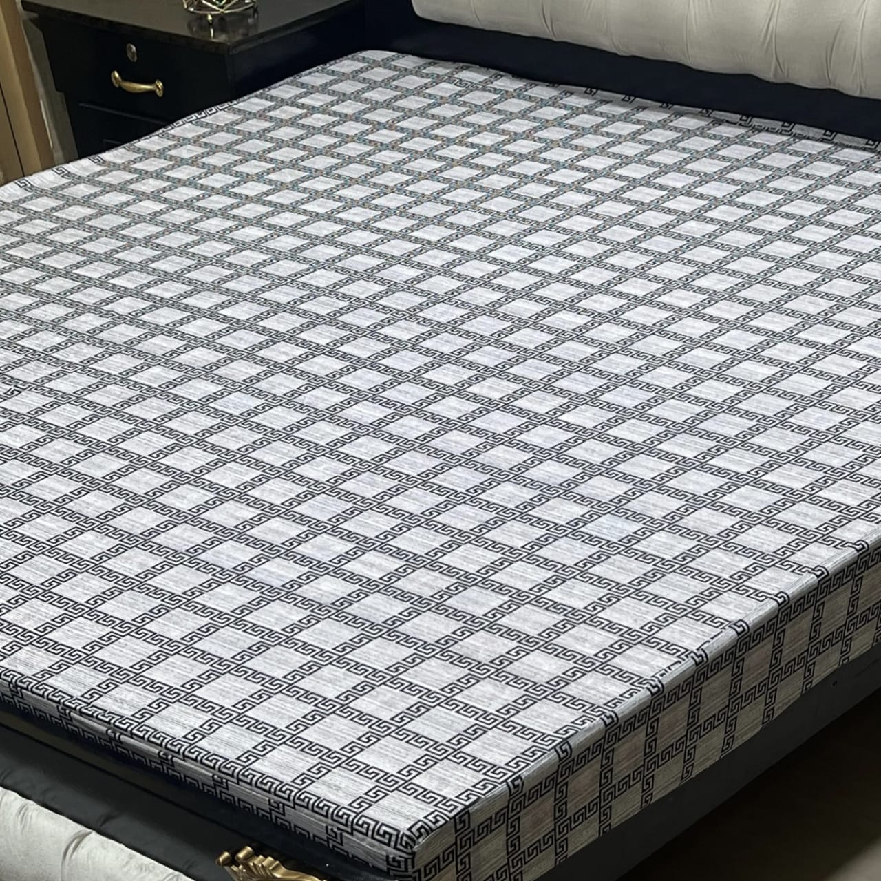 PRINTED WATER PROOF MATTRESS COVER